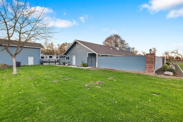 27387 Rd 100, Visalia, CA 93277