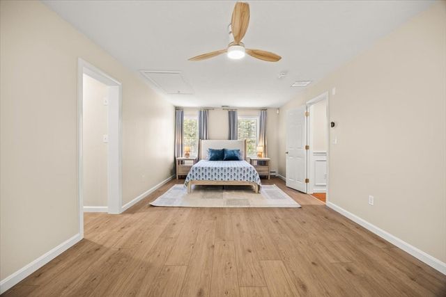 2 Boulder Rd, Bourne, MA 02532