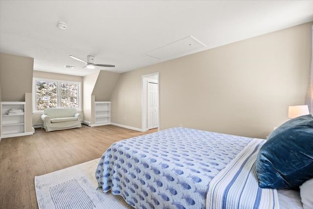2 Boulder Rd, Bourne, MA 02532