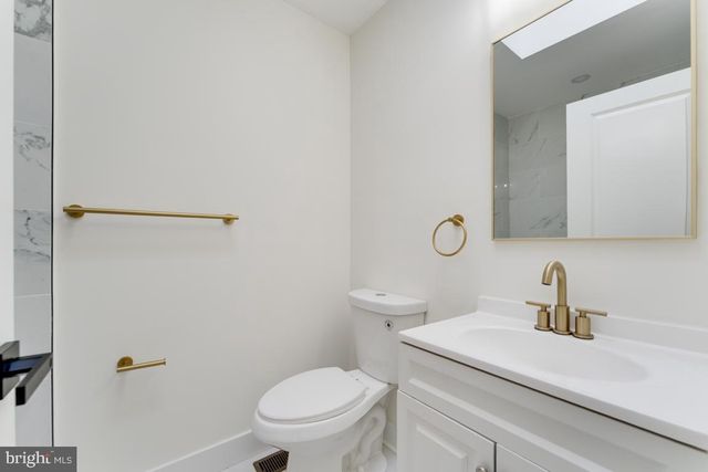 219 JEFFERSON ST NW, Washington, DC 20011