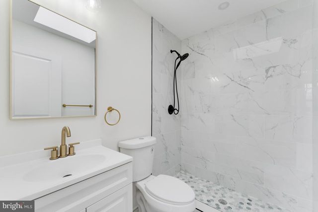 219 JEFFERSON ST NW, Washington, DC 20011