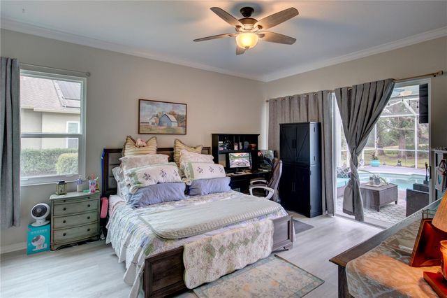 5725 WEDGEFIELD DRIVE, Zephyrhills, FL 33541