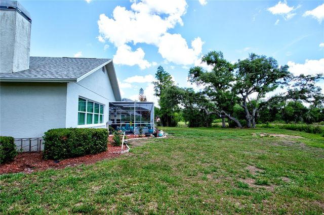 5725 WEDGEFIELD DRIVE, Zephyrhills, FL 33541