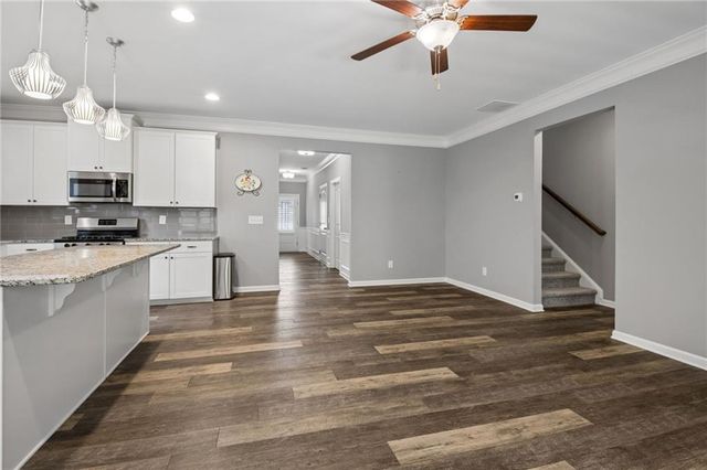 5458 Sycamore Creek Way, Sugar Hill, GA 30518