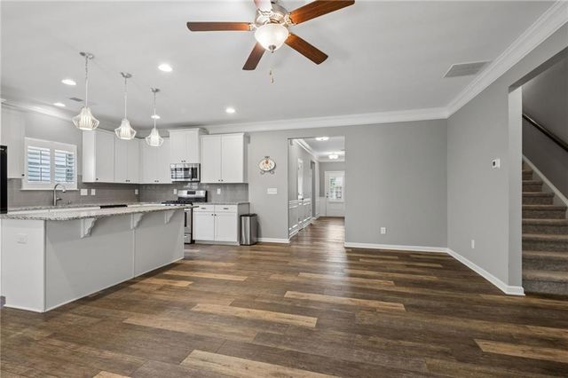 5458 Sycamore Creek Way, Sugar Hill, GA 30518