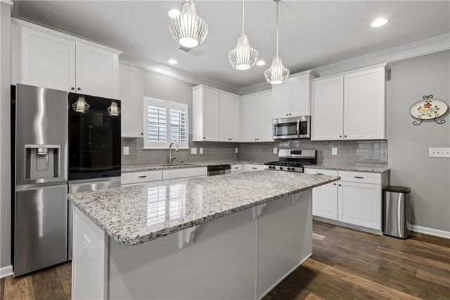 5458 Sycamore Creek Way, Sugar Hill, GA 30518
