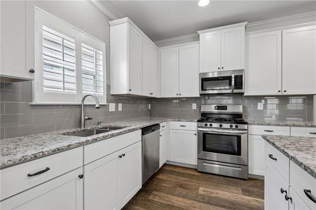 5458 Sycamore Creek Way, Sugar Hill, GA 30518