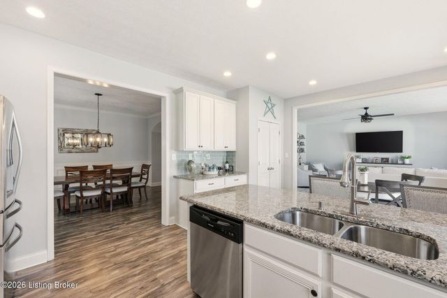 16909 Ascender Pass, Louisville, KY 40245