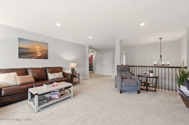 16909 Ascender Pass, Louisville, KY 40245