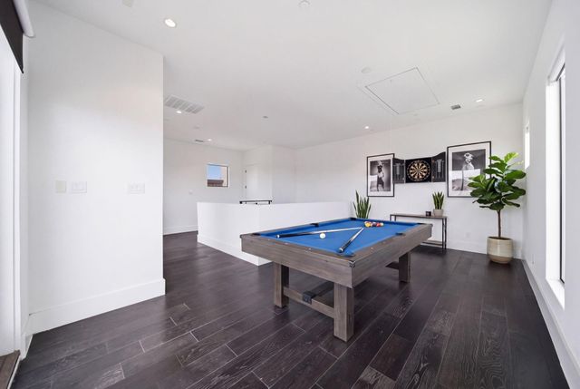 327 E 2nd Street, Houston, TX 77007