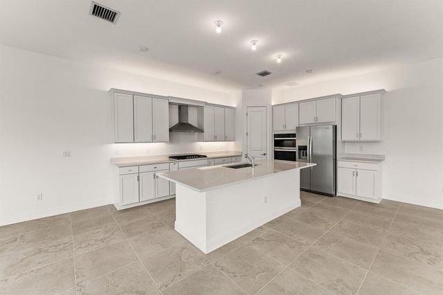 790 SW Prairie Avenue, Palm City, FL 34990