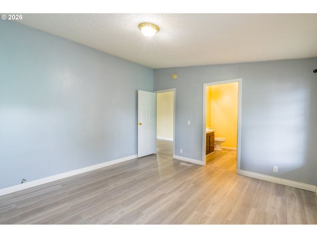 1949 Se PALMQUIST Rd 66, Gresham, OR 97080