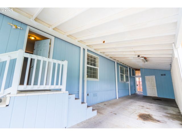 1949 Se PALMQUIST Rd 66, Gresham, OR 97080