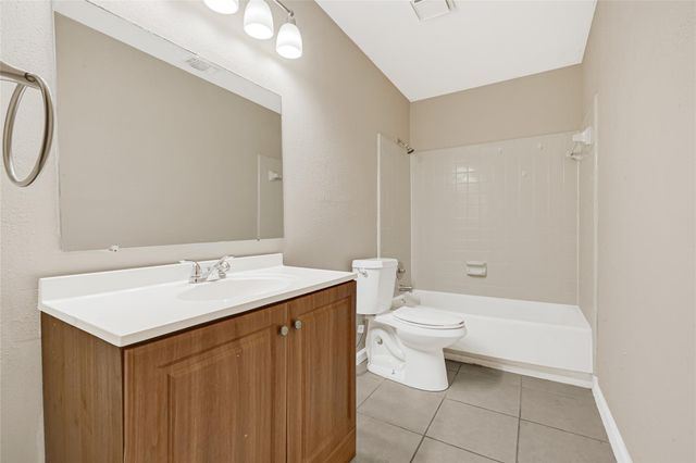 15528 Weldon Drive Drive, Houston, TX 77032
