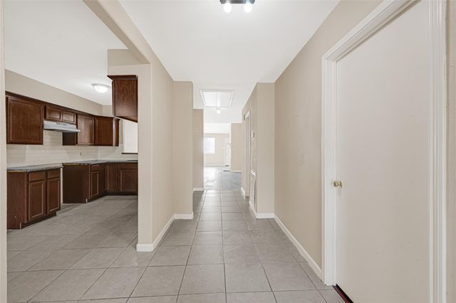 15528 Weldon Drive Drive, Houston, TX 77032