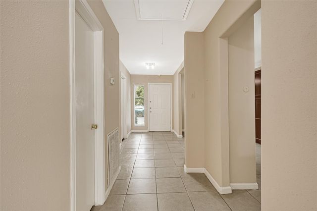 15528 Weldon Drive Drive, Houston, TX 77032