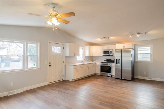 60 Ophelia Street, Providence, RI 02909