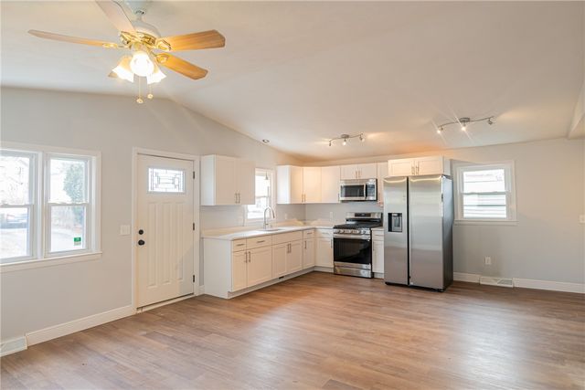 60 Ophelia Street, Providence, RI 02909