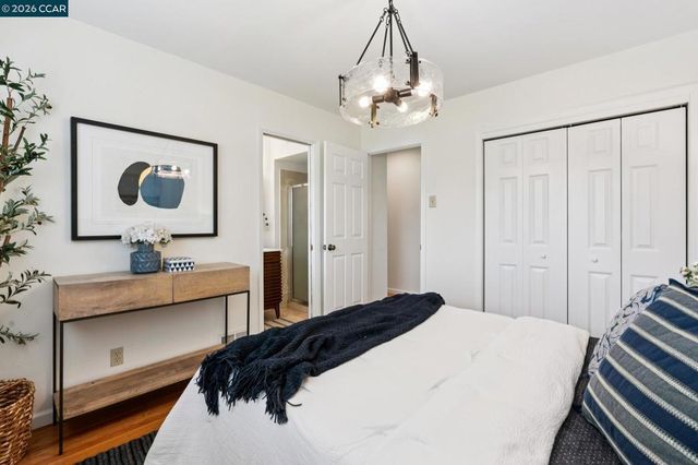 1315 1315 El Curtola, Lafayette, CA 94549