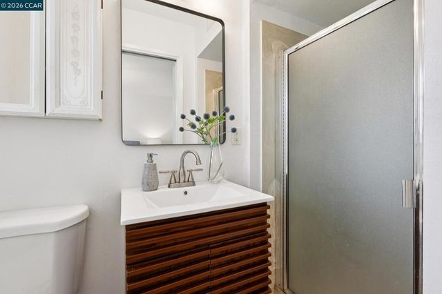 1315 1315 El Curtola, Lafayette, CA 94549