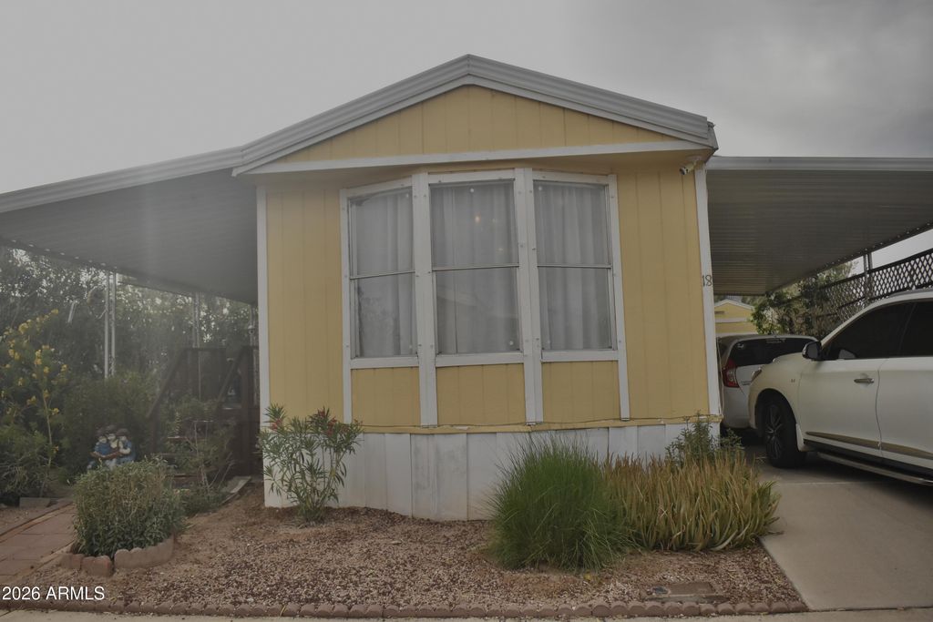 6227 N Litchfield Road 18, Litchfield Park, AZ 85340 — photo 2