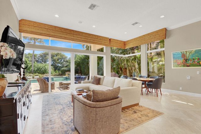 13872 Degas Drive E, Palm Beach Gardens, FL 33410