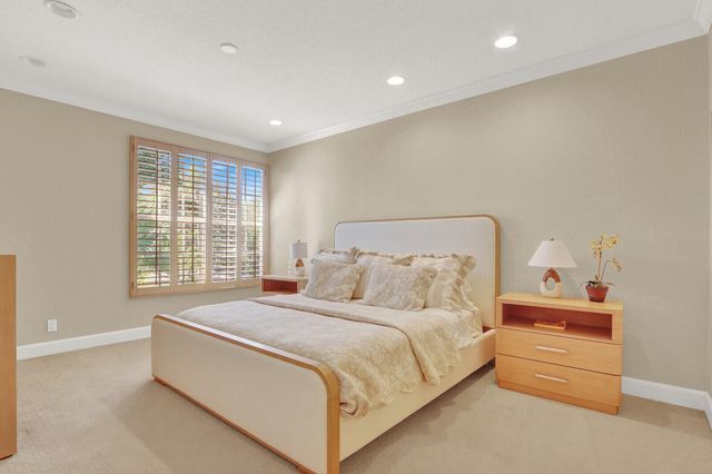 13872 Degas Drive E, Palm Beach Gardens, FL 33410