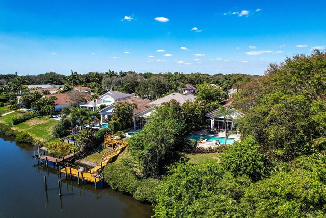 13872 Degas Drive E, Palm Beach Gardens, FL 33410