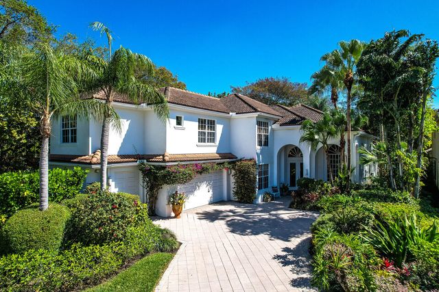 13872 Degas Drive E, Palm Beach Gardens, FL 33410