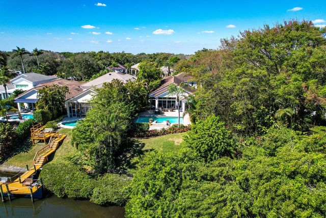 13872 Degas Drive E, Palm Beach Gardens, FL 33410