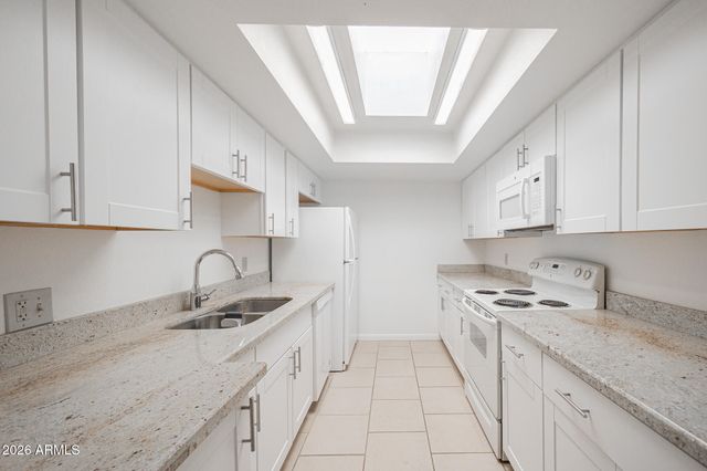 625 S ALLRED Drive, Tempe, AZ 85288