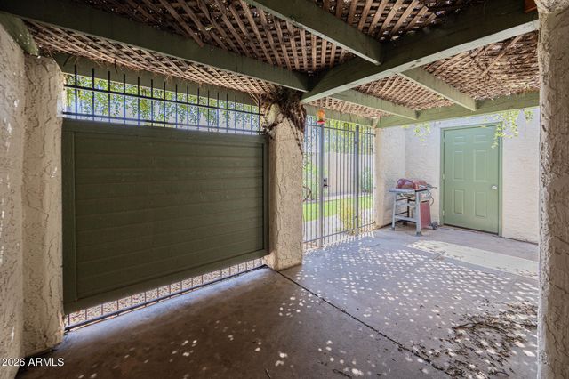 625 S ALLRED Drive, Tempe, AZ 85288