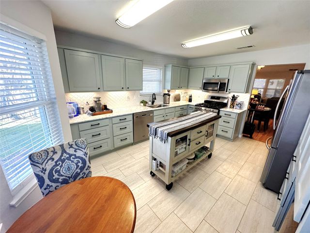 7613 Dockside Drive, Rowlett, TX 75088