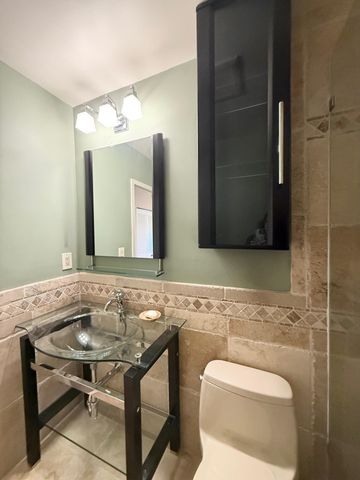 930 SW 9th Street Circle 205, Boca Raton, FL 33486