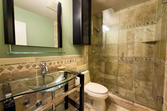 930 SW 9th Street Circle 205, Boca Raton, FL 33486