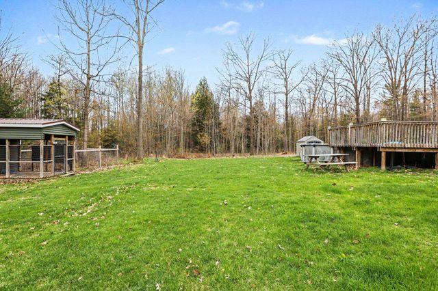 1015 Shaw Road, Gladwin, MI 48624