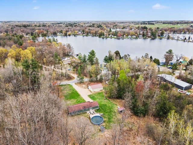 1015 Shaw Road, Gladwin, MI 48624