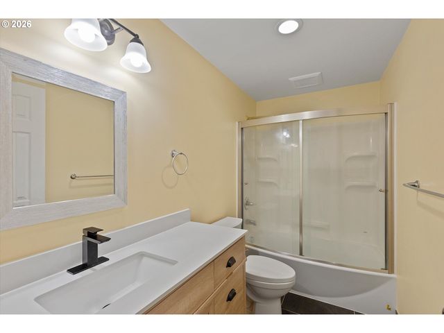 4840 Sw 197TH Pl, Beaverton, OR 97078