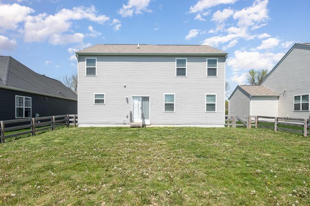 7995 Narrow Leaf Drive, Blacklick, OH 43004