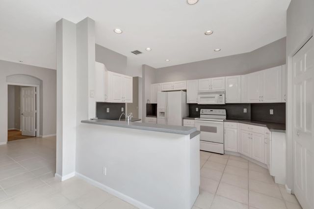 5916 Seashell Terrace, Boynton Beach, FL 33437