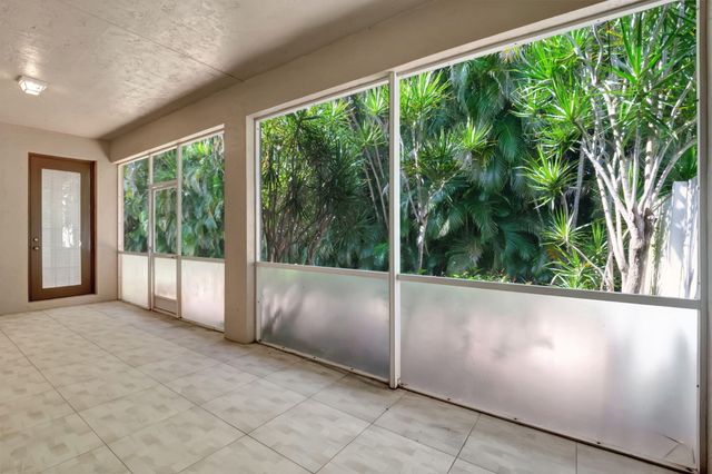 5916 Seashell Terrace, Boynton Beach, FL 33437