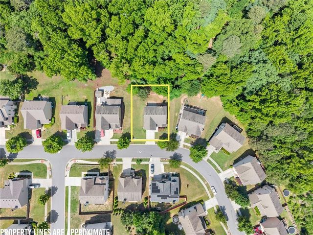 872 Whitfield Oak Road, Auburn, GA 30011