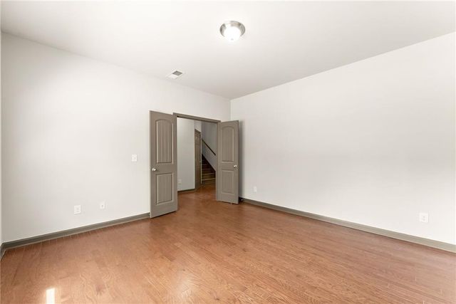 872 Whitfield Oak Road, Auburn, GA 30011