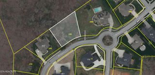 716 Amberly Court, Lenoir City, TN 37772