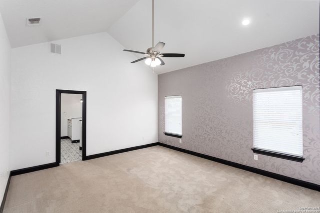 128 HIDDEN RANCH CT, Floresville, TX 78114