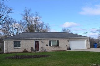 436 Campus Drive, Amherst, NY 14226