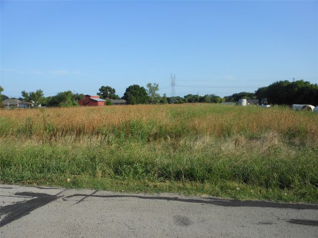 325 Donna Drive, Wylie, TX 75098