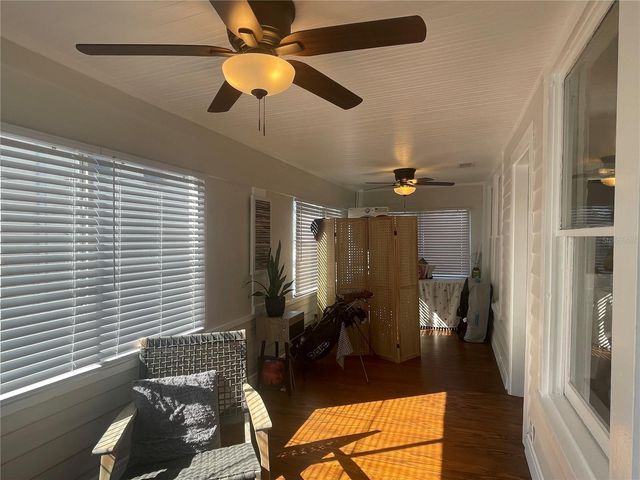 2624 12TH STREET N 2, St Petersburg, FL 33704