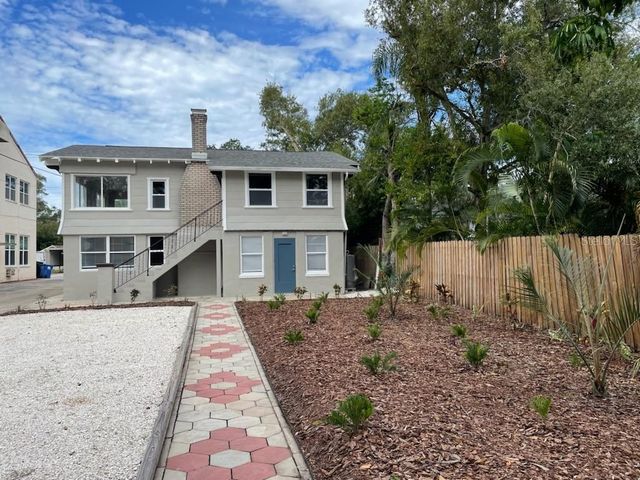 2624 12TH STREET N 2, St Petersburg, FL 33704