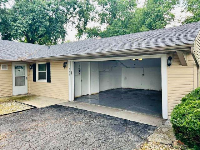 236 Vernon Drive, Bolingbrook, IL 60440